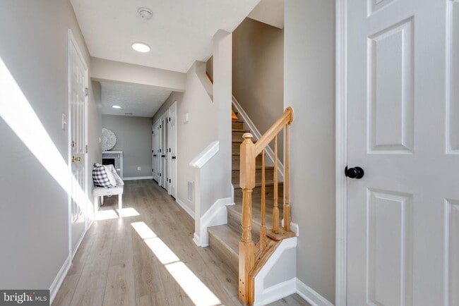 Building Photo - 1734 Sea Pine Cir