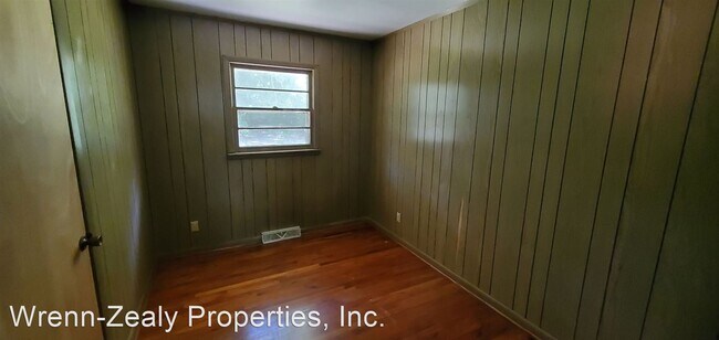 Building Photo - 3 br, 1 bath House - 803 Nance Avenue