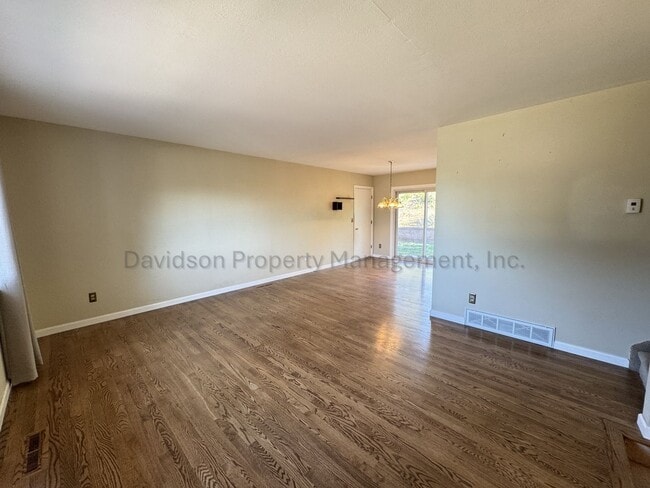 Photo - 1429 Auburn Drive House
