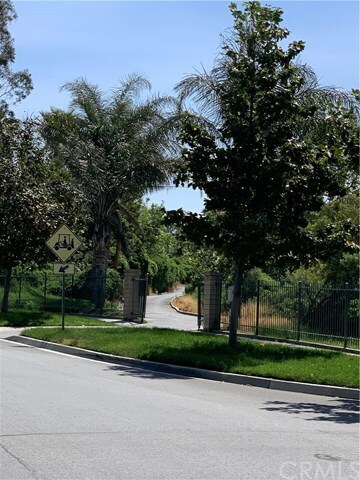 Building Photo - 16609 Shoal Creek Ln