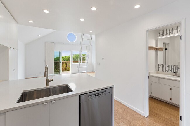 Foto del edificio - Potrero Hill: House-like Townhome in Parkv...