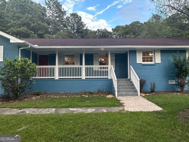 Building Photo - 6322 W Fayetteville Rd