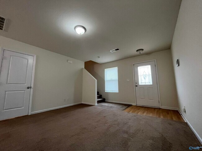 Foto del edificio - 16701 Wellhouse Dr