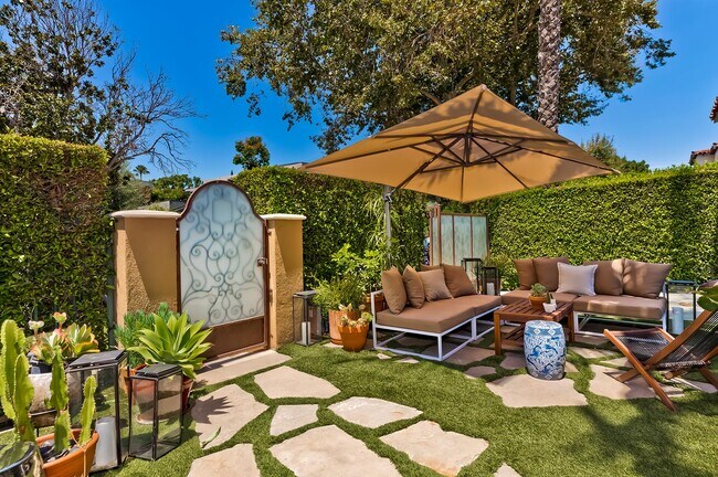 Foto del edificio - 428 N Harper Ave