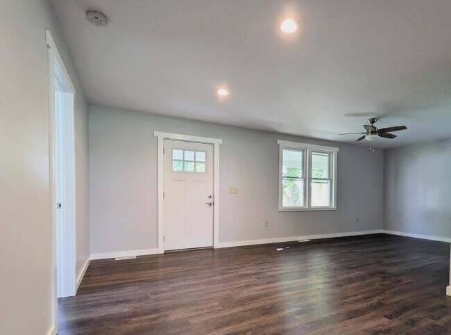 Building Photo - 8914 Woodhaven Rd