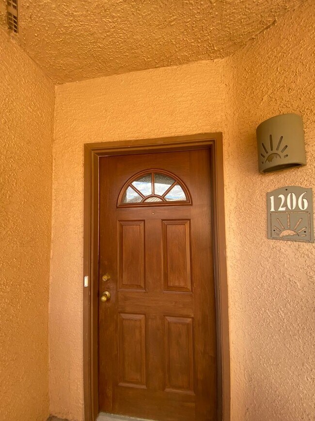 3650 Morningstar Dr, Las Cruces, NM 88011 Condo for Rent in Las