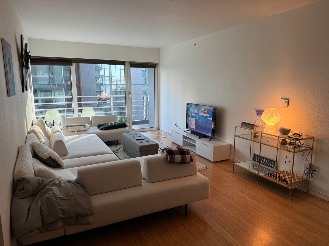 Foto principal - 1415 2nd Ave