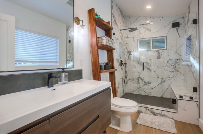 Foto del edificio - 11379 Reidy Canyon Pl