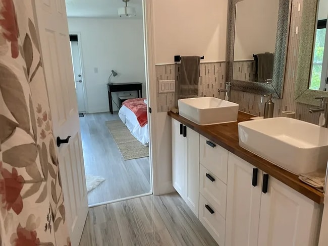 Foto del edificio - 1521 SE Ladner St