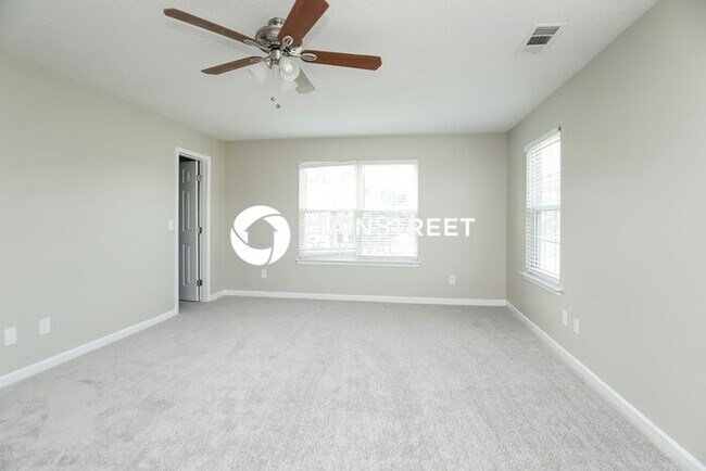 Foto del edificio - 4 Bedroom Pet-Friendly Home in Cartersville, GA with Main Street Renewal