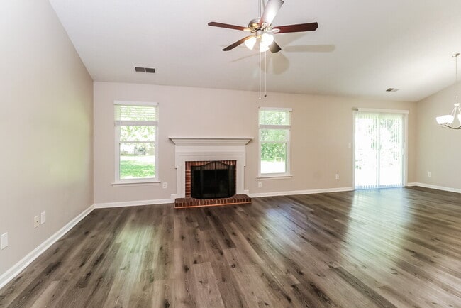 Building Photo - 3418 Stonemarsh Ct