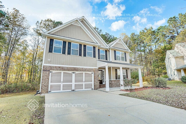 Building Photo - 702 Sycamore Dr