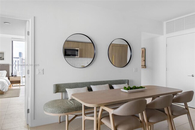 Foto del edificio - 159 NE 6th St