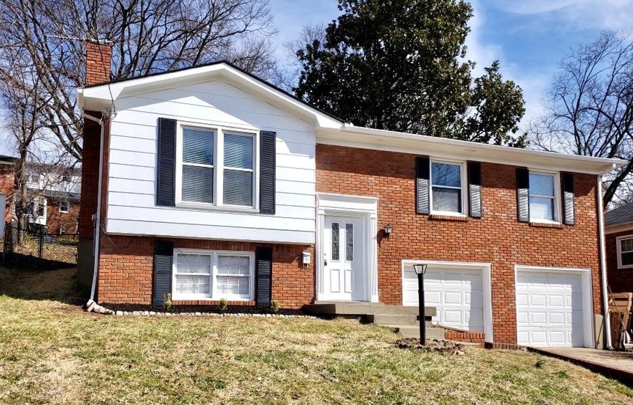 Photo - 3311 Mid Dale Ln (Hikes Point Area)
