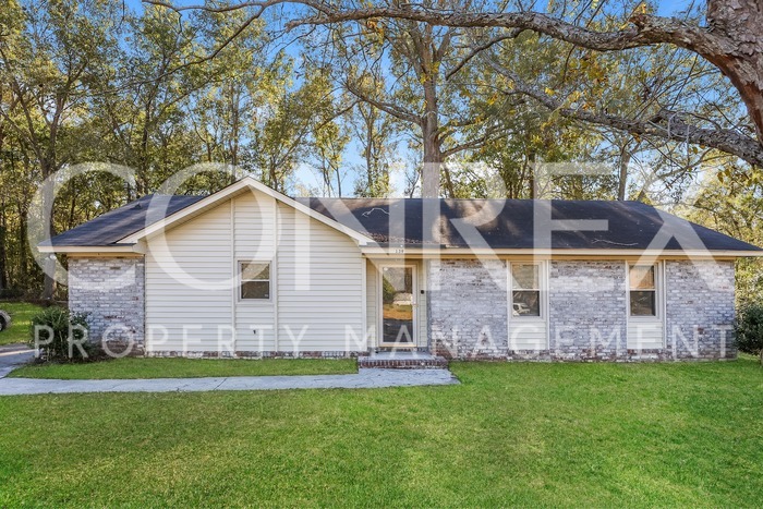 Primary Photo - Great Home in Goose Creek!
