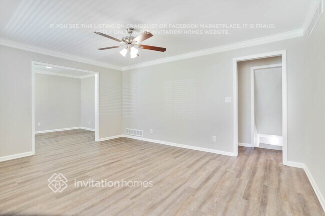 Foto del edificio - 2074 Troutdale Dr