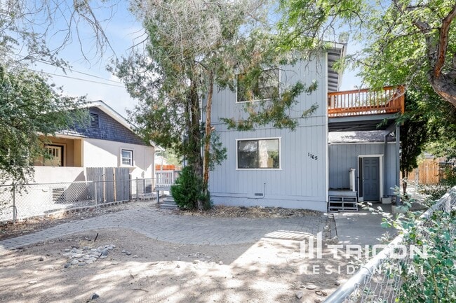 Building Photo - 1165 Buena Vista Ave