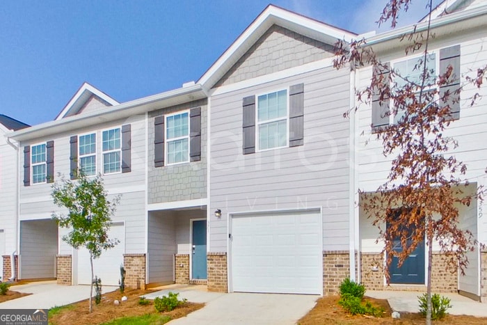 Primary Photo - 371 Ironwood Ct