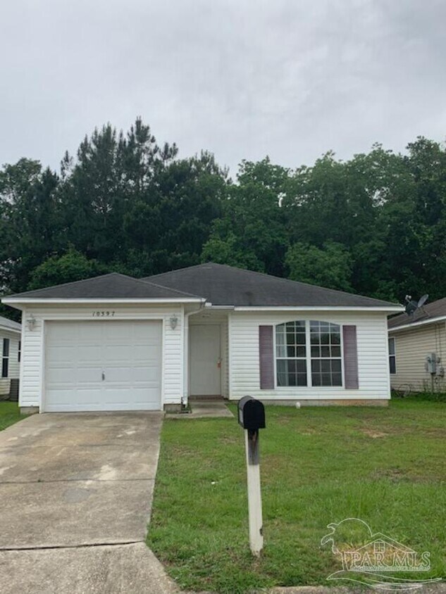 Foto principal - 10397 Senegal Dr