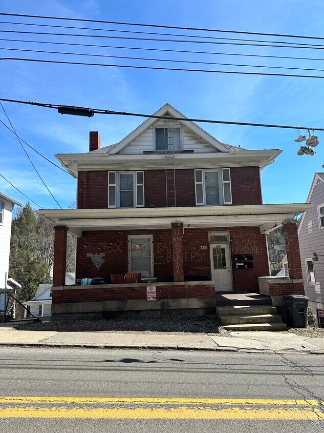 728 Willey St Unit 2, WV 26505 Apartments in