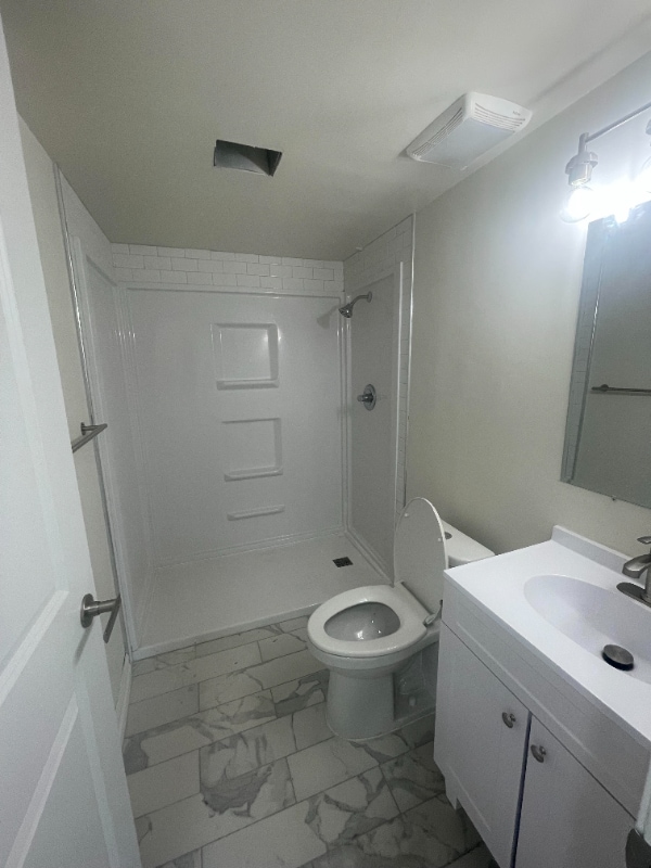 Building Photo - 2338 Koper Dr