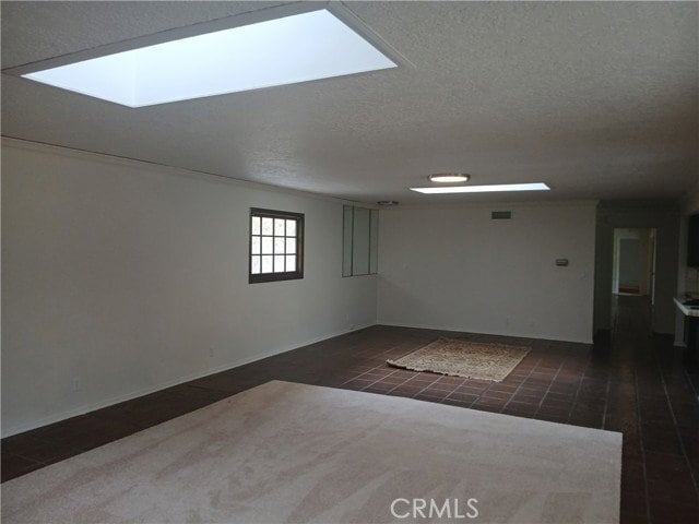 Foto del edificio - 18302 Jocotal Ave