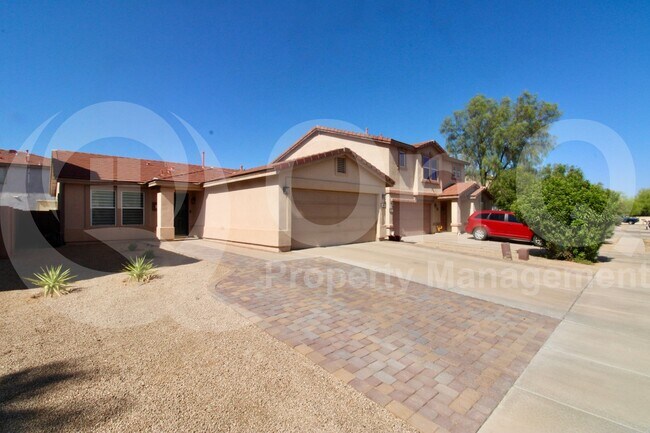 Foto del edificio - 263 E Mountain Alder St