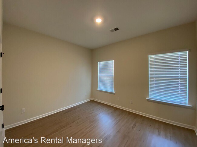 Foto del edificio - 3 br, 3 bath House - 1972 Legacy Circle