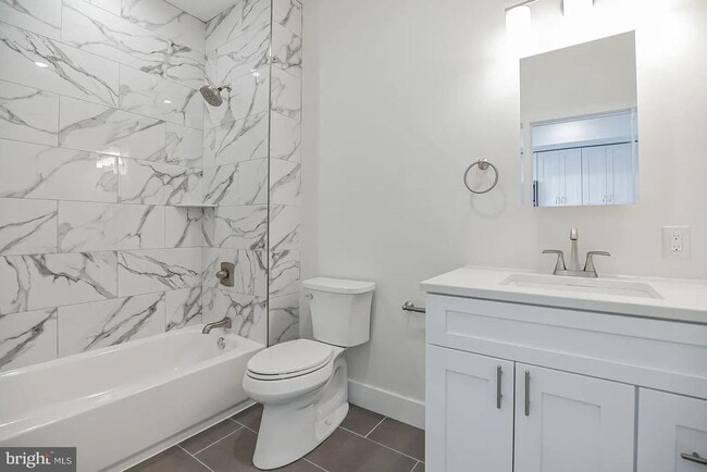 Foto del edificio - 3345 N 19th St