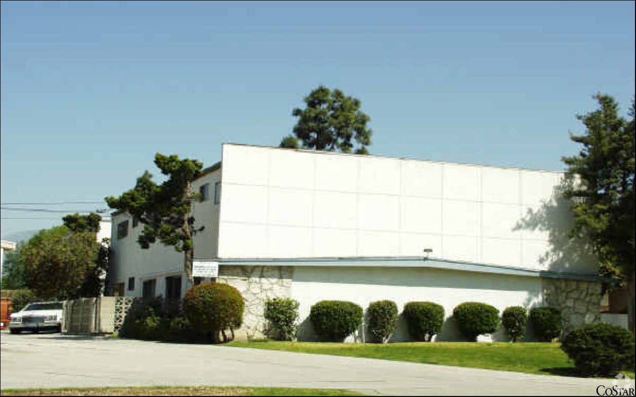 Building Photo - 1004 W Granada Ct