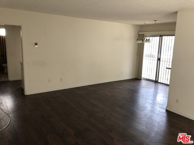 Foto del edificio - 525 N Hayworth Ave