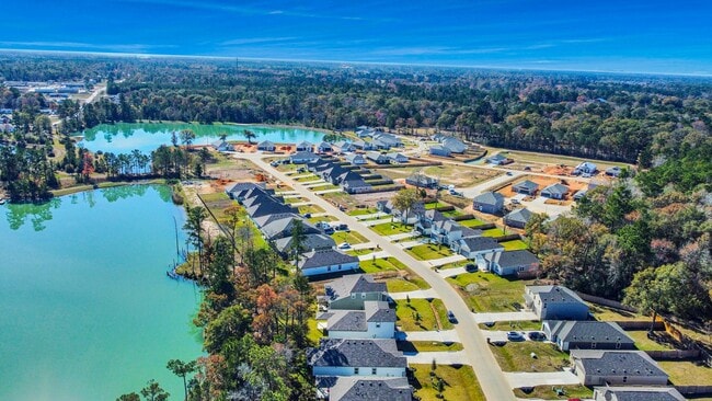 Foto del edificio - 473 Shoreview Dr