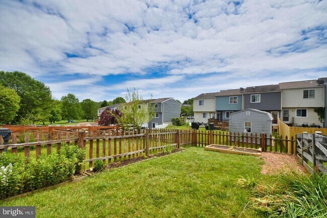 Foto del edificio - 125 Laurel Valley Ct