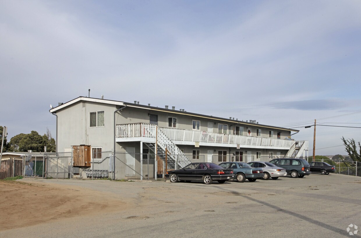 Primary Photo - 1190 Olympia Ave