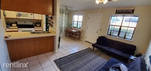 Building Photo - 2 br, 2 bath  - 812 W Carolina St Apt 8