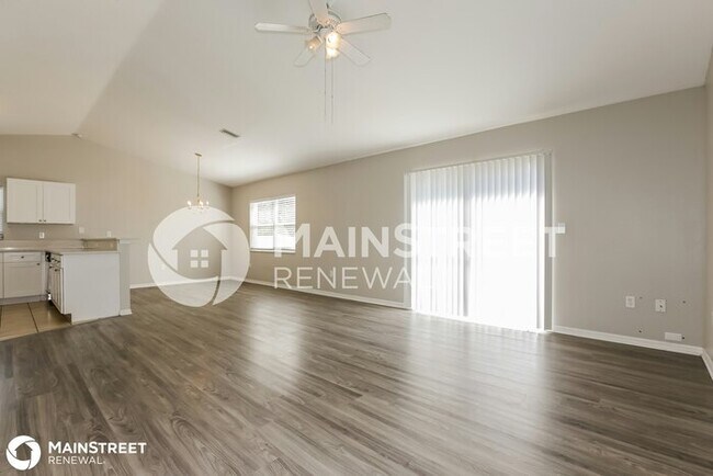 Building Photo - 734 Fox Lake Dr, Lakeland, FL 33809