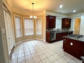 Building Photo - 10814 Keystone Fairway Dr