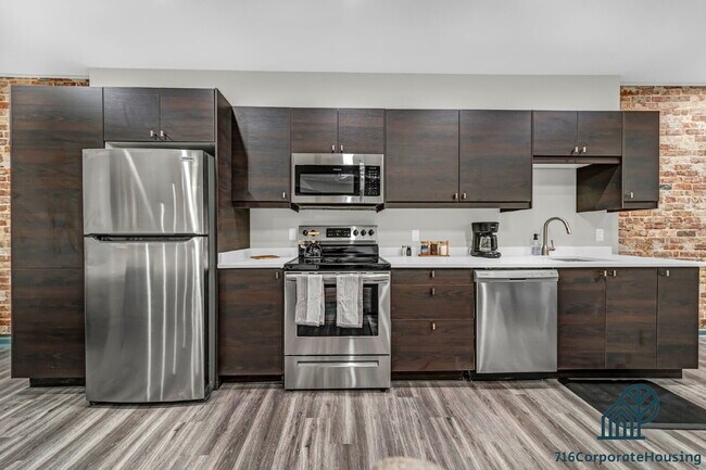 Foto del edificio - Furnished 2-Bedroom, 2-Bath Apartment near the Medical Campus