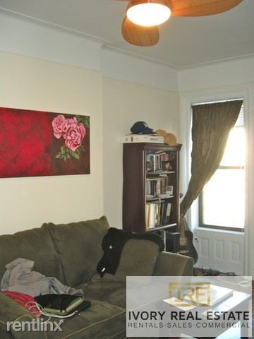 Primary Photo - 445 State St