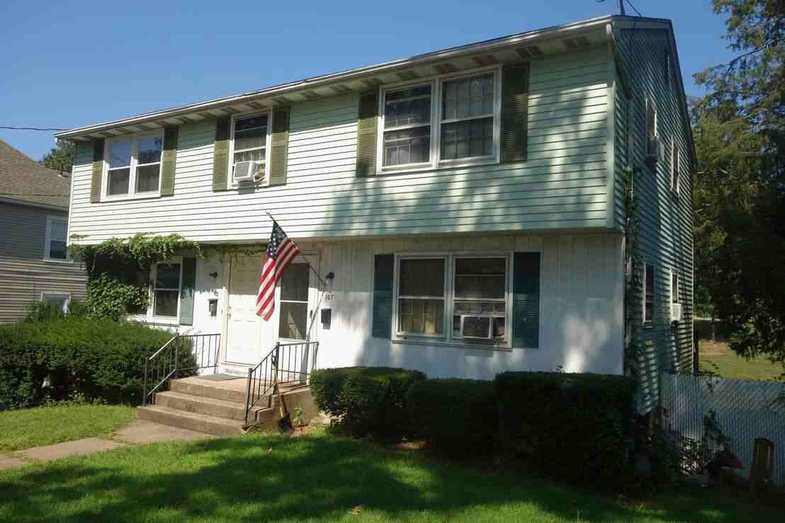 Primary Photo - 105 Florence St