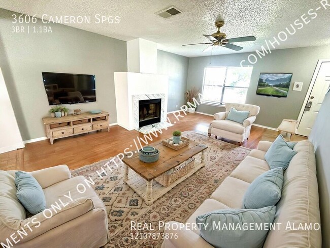 Foto del edificio - **MOVE-IN SPECIAL** MUST SEE! 3 Bedroom / ...