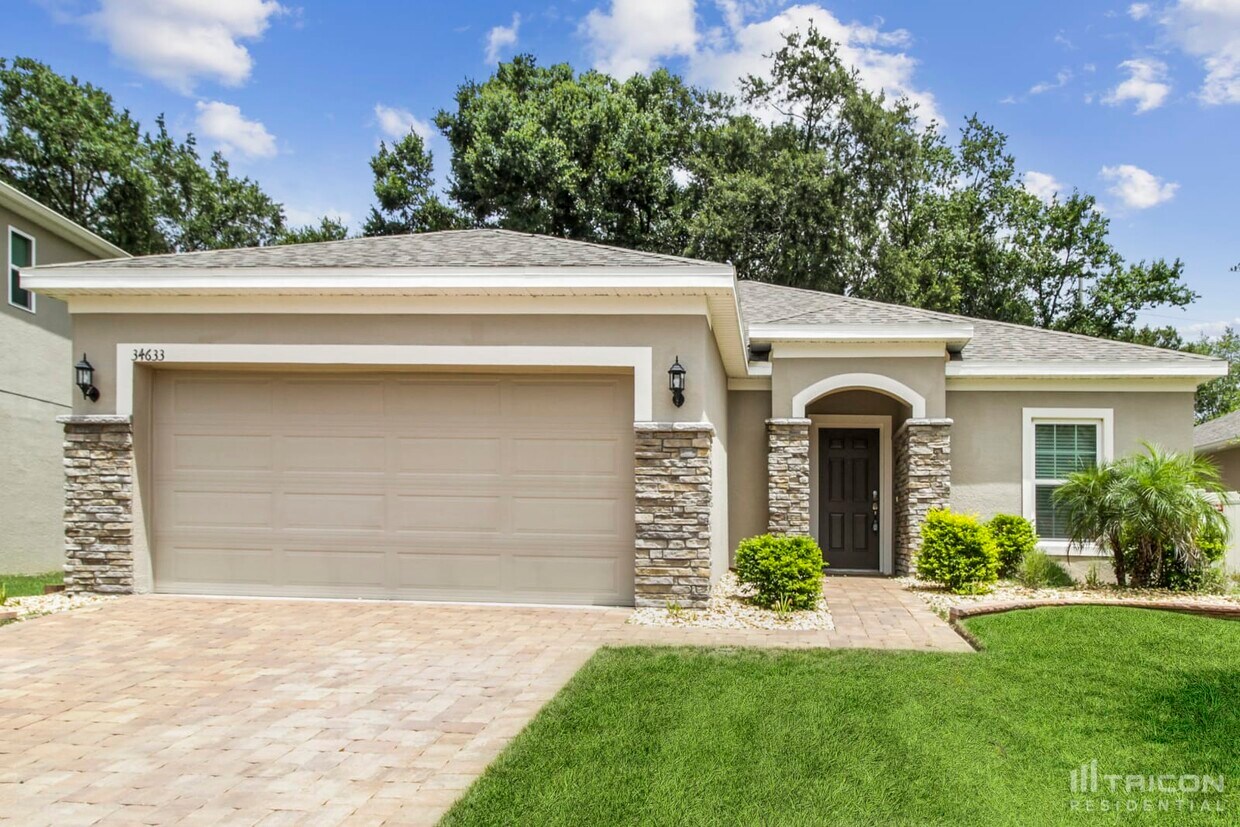 Foto principal - 34633 Salerno Circle Sorrento FL