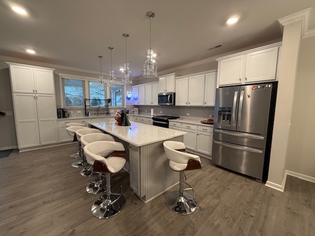 Building Photo - 648 Meadowlark Dr