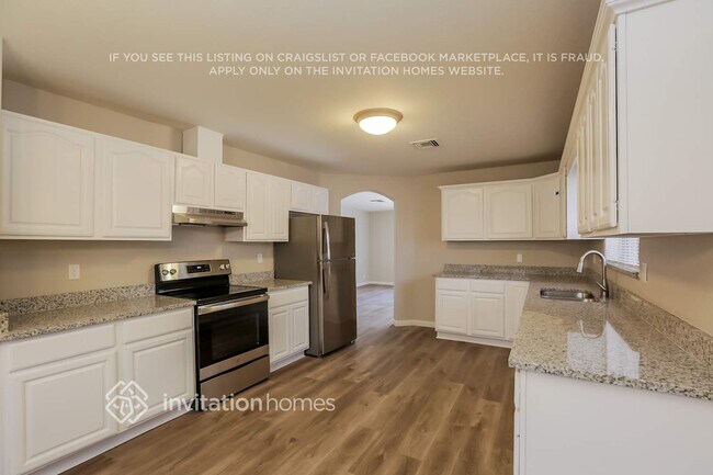 Foto del edificio - 818 E Ardmore Rd