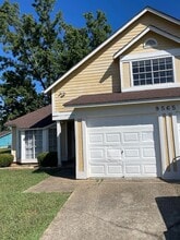 Building Photo - 9565 Thomas Downs Ln