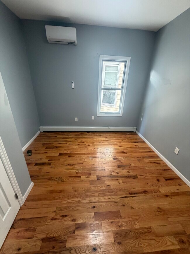 Foto del edificio - 2776 Bainbridge Ave