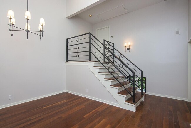 Foto del edificio - 727 Harpeth Trace Dr