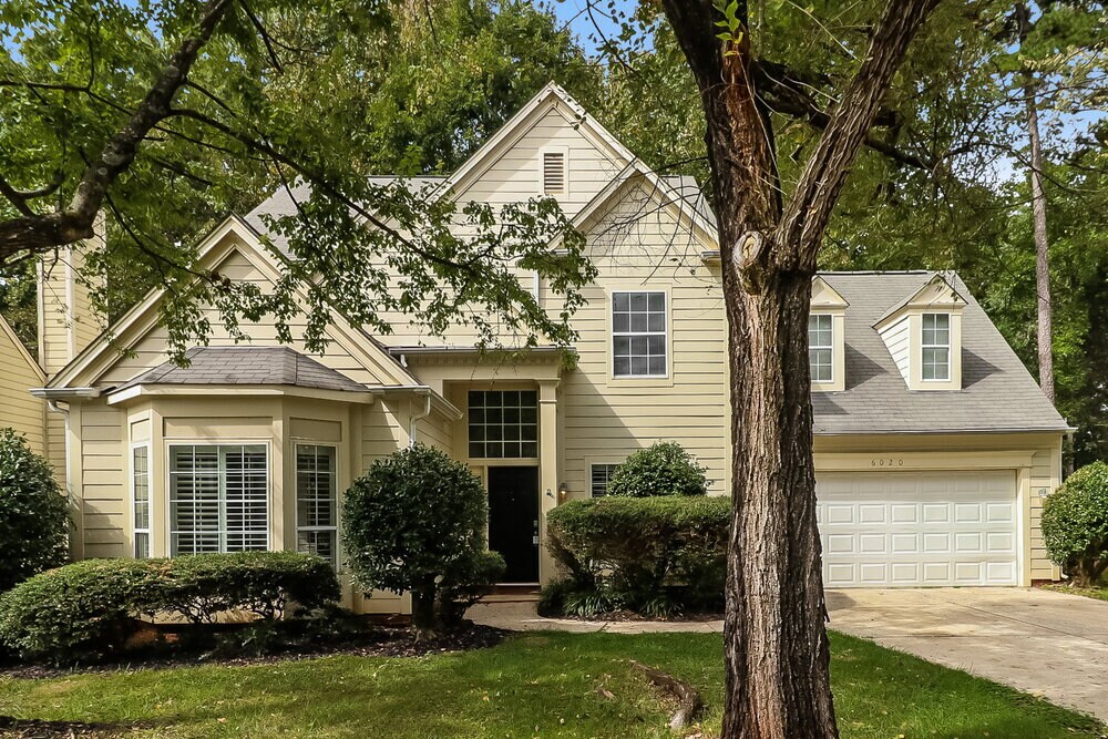 Primary Photo - 6020 Skyline Dr