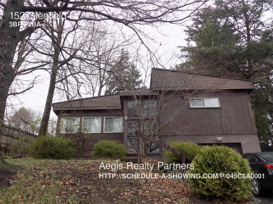 Primary Photo - 152 Glenfield Dr