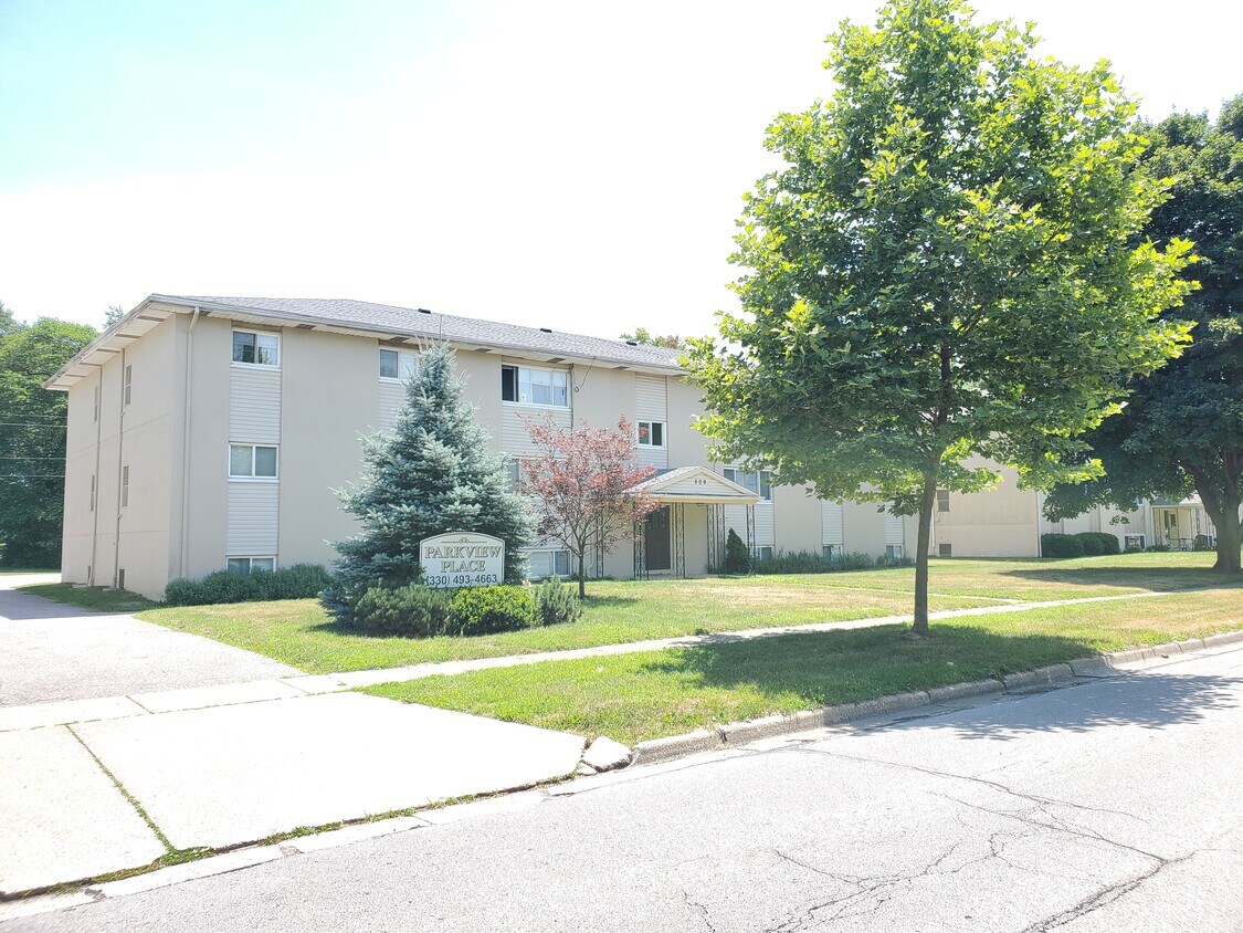 Primary Photo - 809 Silver Meadows Blvd
